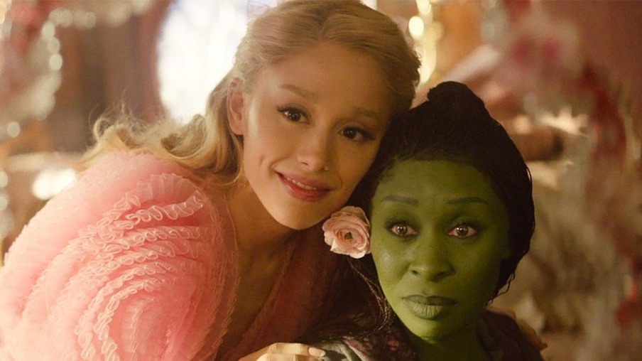 Wicked: Ariana Grande Sugere que Glinda Pode Ser LGBTQIA+