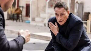 Sequência de ação de Jean-Claude Van Damme chega ao Netflix no Natal