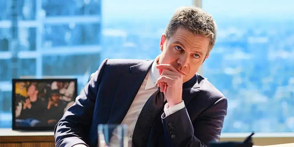 Suits L.A.: Conheça a Equipe Completa com Stephen Amell